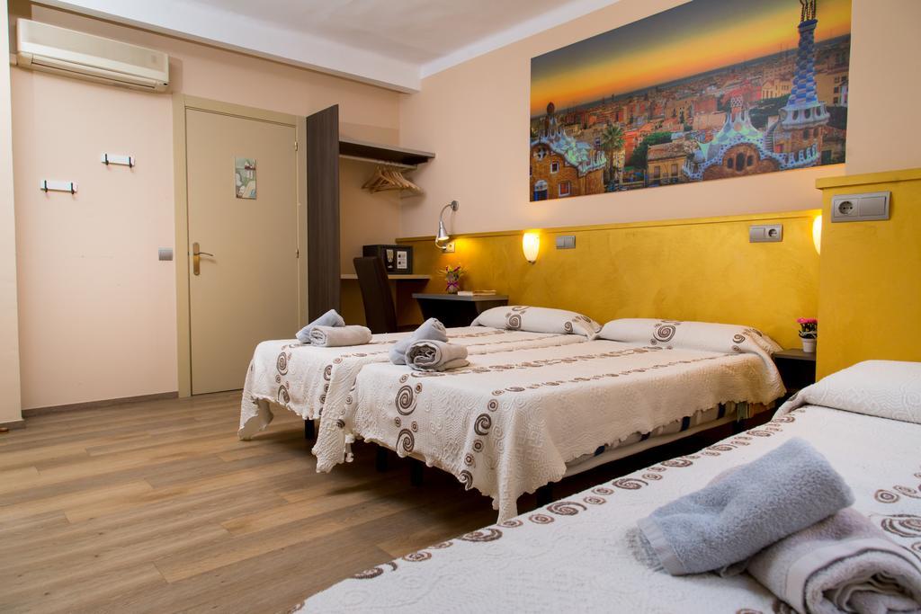 Hostal Barcelona Barcellona